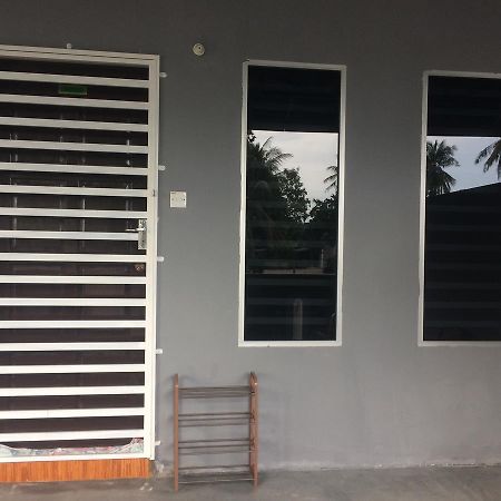 Roomstay Zulmi Arau Kültér fotó