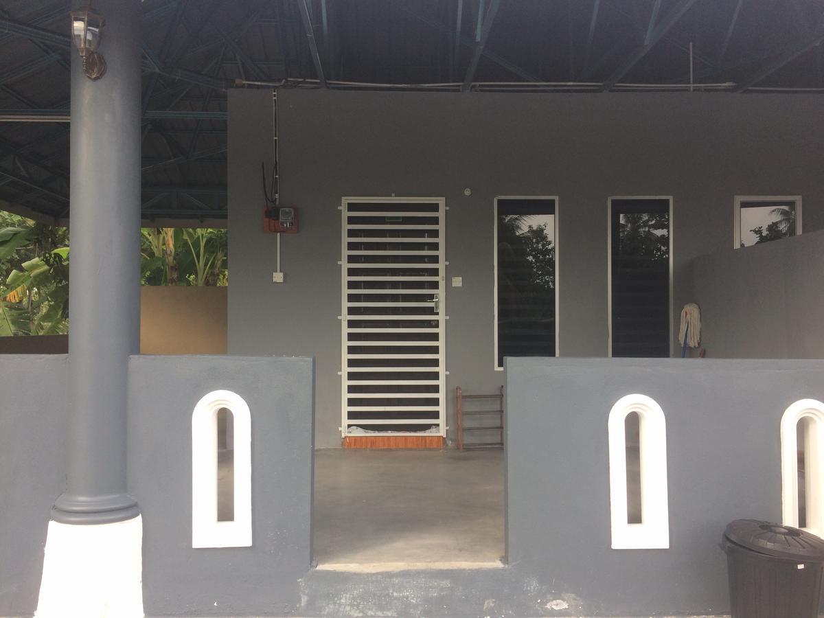 Roomstay Zulmi Arau Kültér fotó